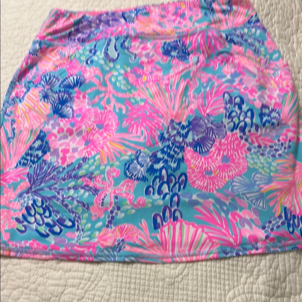 Lilly Pulitzer Vibrant Floral Skort size small